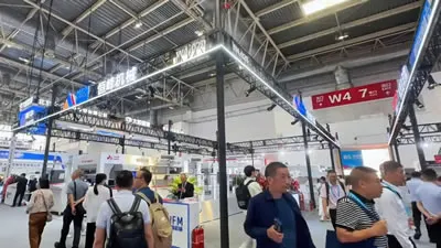 Máquina de corte plana para caixas de vinho