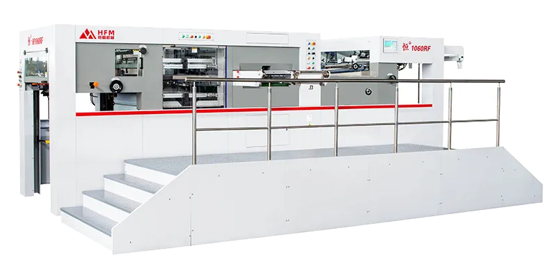 Máquina de corte e vinco plana automática com unidade de descarte (até 700 ton)
