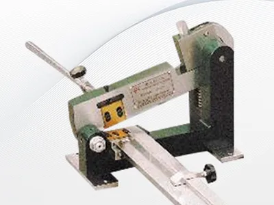 Cortador de régua de aço de precisão QD-25M