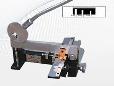 Entalhadora de precisão com régua de aço GQ-3-8M